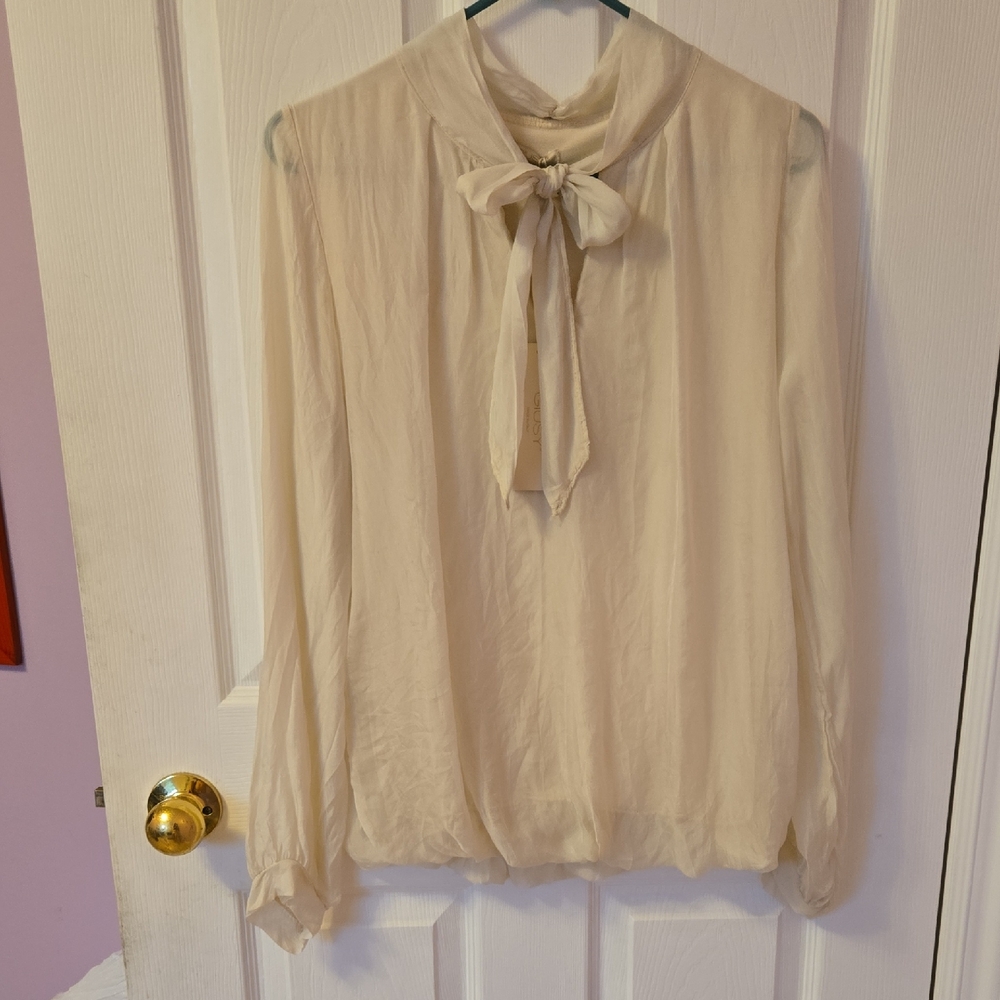 100% Silk Blouse With Bow And Bubble Hem
